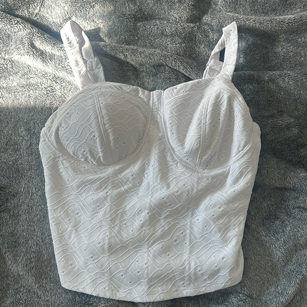 White crop top